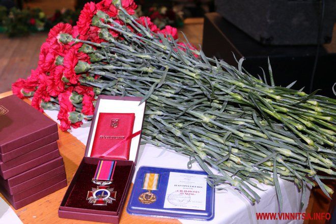 Орден "За оборону Донецького аеропорту" и медаль "Сильному духом" Орден "За оборону Донецького аеропорту" и медаль "Сильному духом"