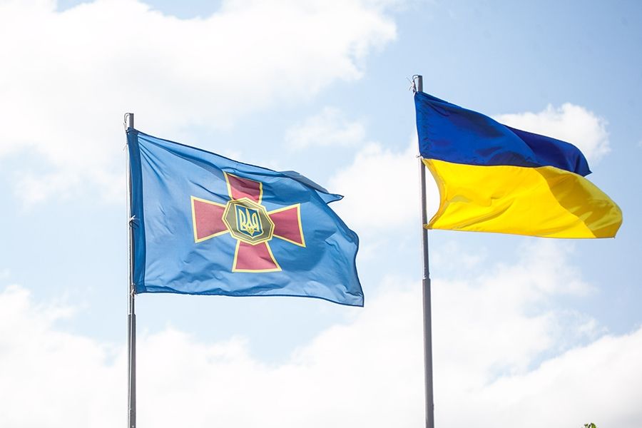 4-я бригада быстрого реагирования Национальной гвардии Украины получила Боевое Знамя 4.jpg